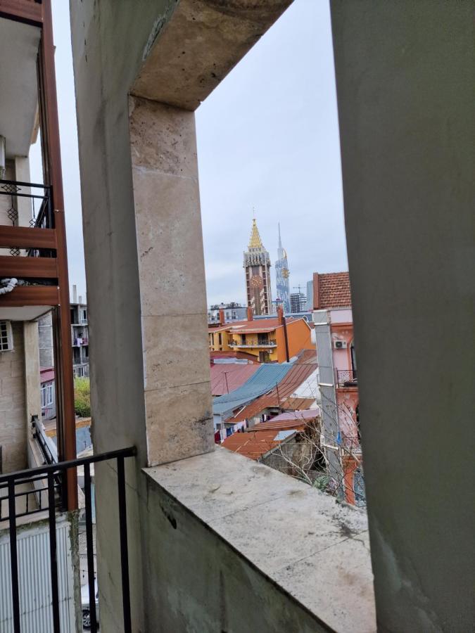 Апартаменты Элитный дом в Батуми Экстерьер фото